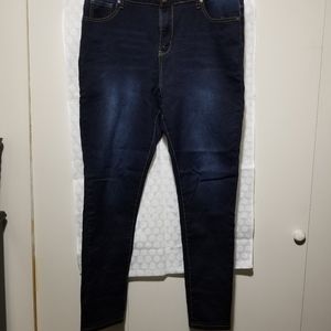 City Chic Harley Midrise Ankle Grazer Jean's, Darkwash, 16R